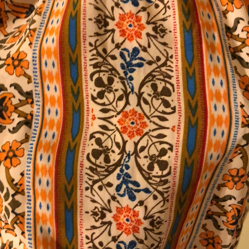 Patterned romper - Picture 2 of 2